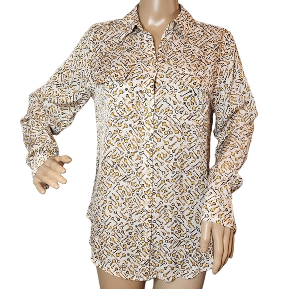 Chico's Keys Allover Print long-sleeve button down. Viscose. Chico's 0 (size 4) - Picture 12 of 16